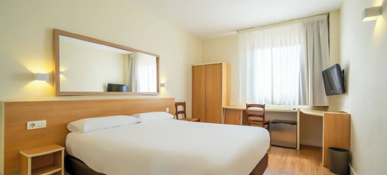 埃尔切康铂饭店(Hotel Yit Ciudad de Elche)图片