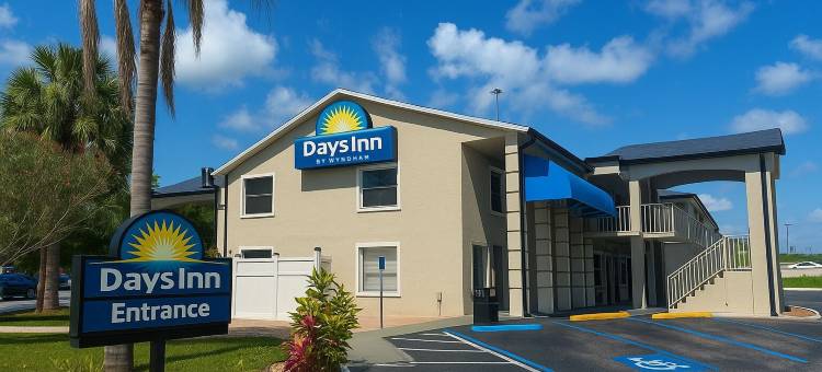 布雷登顿I-75温德姆戴斯酒店(Days Inn by Wyndham Bradenton I-75)图片