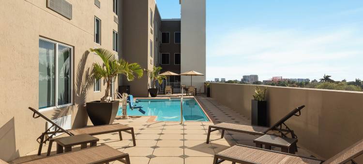 智选假日套房酒店劳德代尔堡机场南(Holiday Inn Express & Suites Fort Lauderdale Airport South)图片