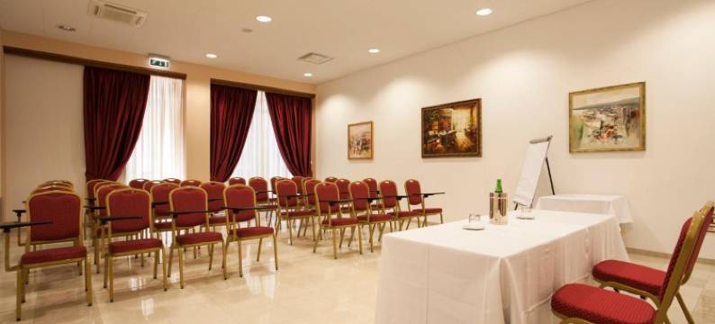 拉秋莎切蒂大酒店(Grand Hotel la Chiusa di Chietri)图片