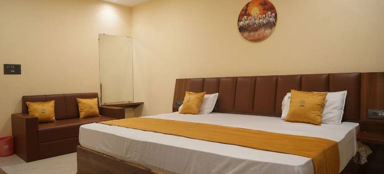 拉吉卡玛尔花园酒店(Raj Kamal Hotel & Garden)图片