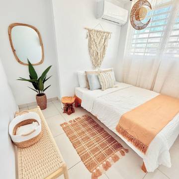 Beach House with Game Room • 5 Min from Island Hopping • Luquillo • Yunque