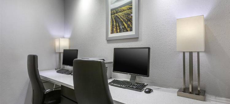 兰帕瑟贝斯特韦斯特优质套房酒店(Best Western Plus Lampasas Inn  Suites)图片