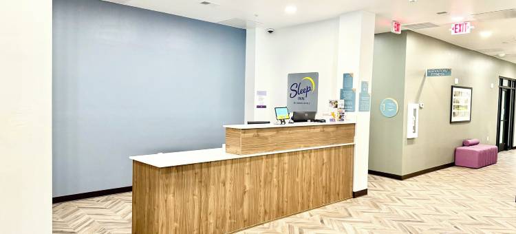 舒眠酒店及套房(Sleep Inn & Suites)图片