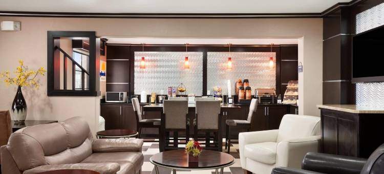 康罗北戴斯套房酒店(Days Inn & Suites by Wyndham Conroe North)图片