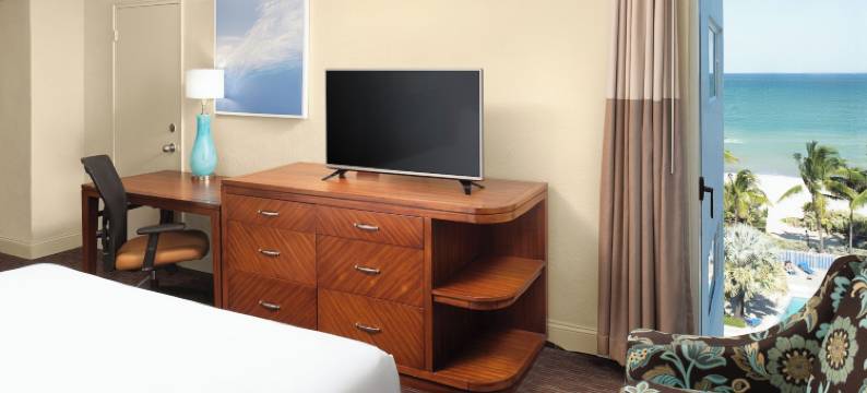 Sherry Frontenac Oceanfront Hotel 雪利弗龙坦纳克海滨酒店(Sherry Frontenac Oceanfront)图片