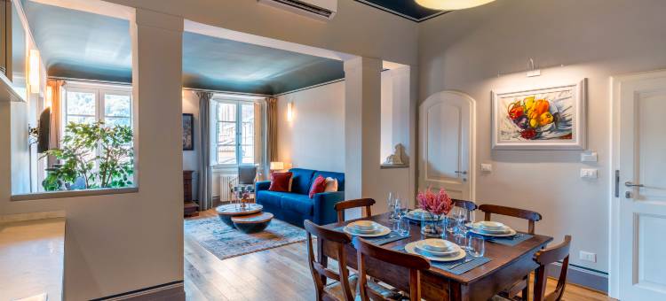 Florence Center 4 Bedrooms Apartment with Piazza Views. Piazza Pitti I图片