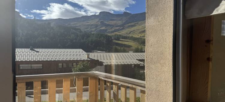 阿洛斯温馨明亮公寓(Cosy, Bright Apartment in Allos)图片
