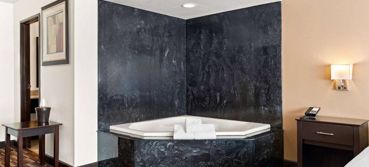 西佳蒙蒂塞洛盖特威贝斯特韦斯特酒店(Best Western Monticello Gateway Inn)图片