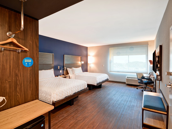 丹佛希尔顿Tru酒店