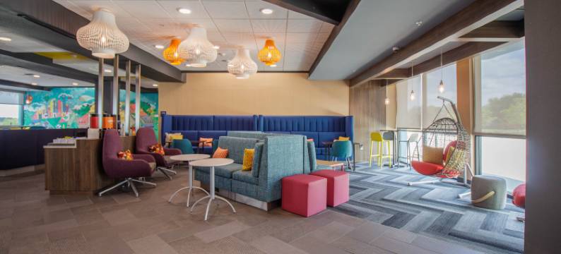 麦金尼希尔顿Tru酒店(Tru by Hilton McKinney)图片