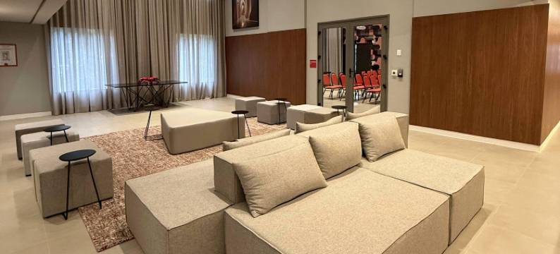 丽笙红色伊比拉普埃拉(Radisson Red Ibirapuera)图片