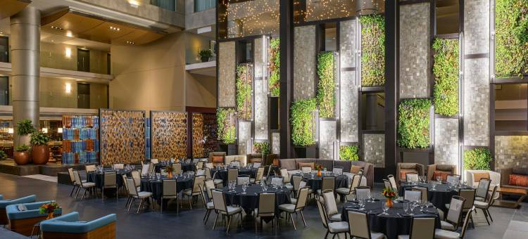 底特律都会机场威斯汀酒店(The Westin Detroit Metropolitan Airport)图片