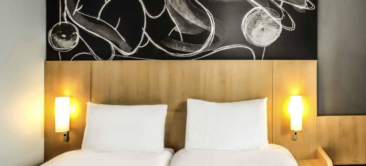 圣热尼普伊日内瓦宜必思酒店(法国边境内)(Ibis Saint-Genis-Pouilly Genève)图片