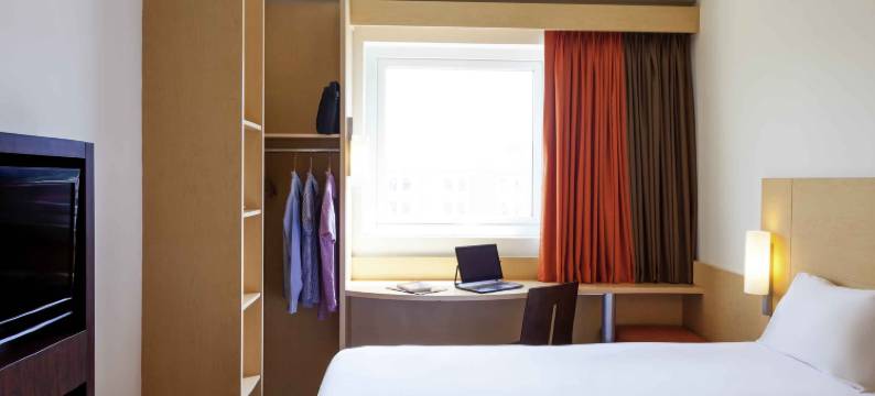 宜必思埃莫西约酒店(Ibis Hermosillo)图片