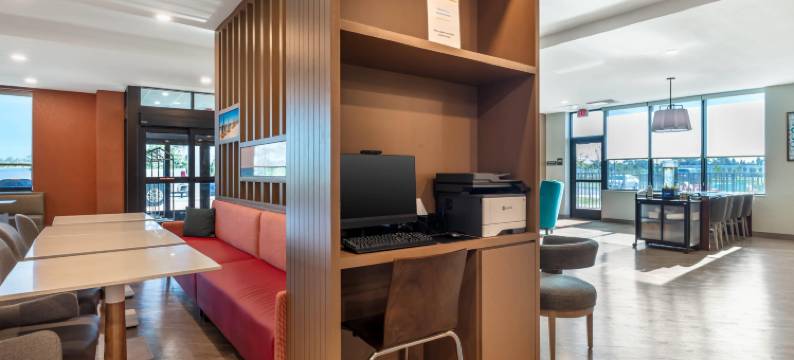 美茵斯坦套房酒店迈尔斯堡东 I-75(MainStay Suites Fort Myers East I-75)图片