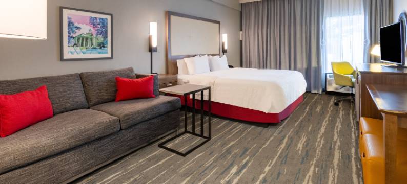 希尔顿欢朋酒店-科默斯(Hampton Inn Commerce)图片