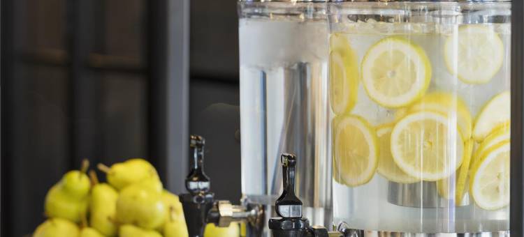 伦敦罗姆福德希尔顿巧思酒店(Spark by Hilton London Romford)图片