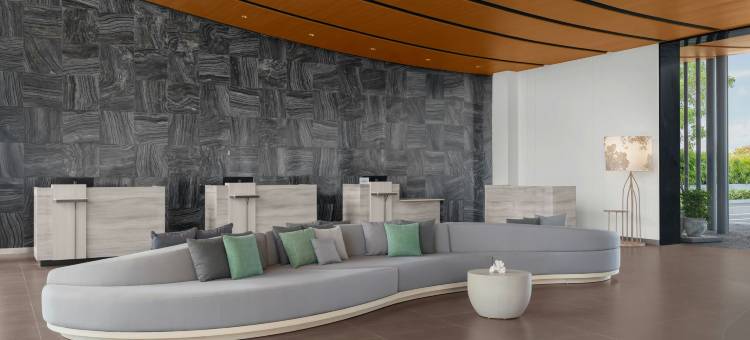 普吉岛查龙湾万怡度假酒店(Courtyard by Marriott Phuket Chalong Bay Resort)图片