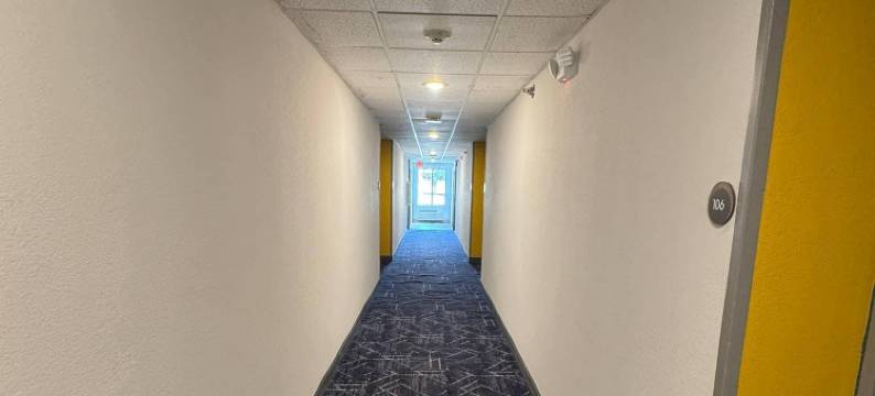 奥拉西 - 堪萨斯城凯富套房酒店(Comfort Inn & Suites Olathe - Kansas City)图片