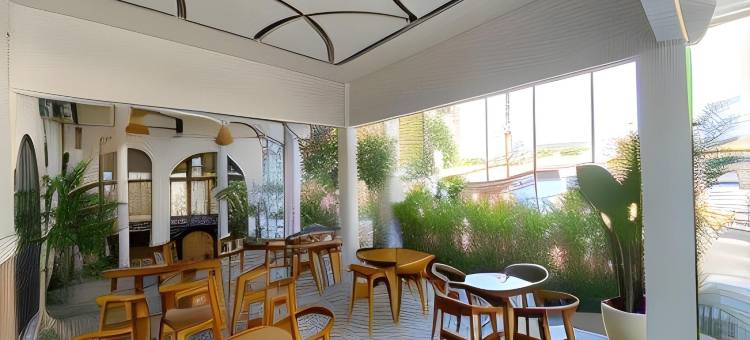 布罗默美景酒店(Bromo View Hotel)图片