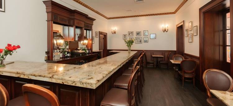 里歇利欧酒店(Le Richelieu in the French Quarter)图片