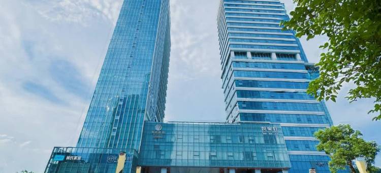 云启国际公寓(广州国际金融城三溪地铁站店)图片