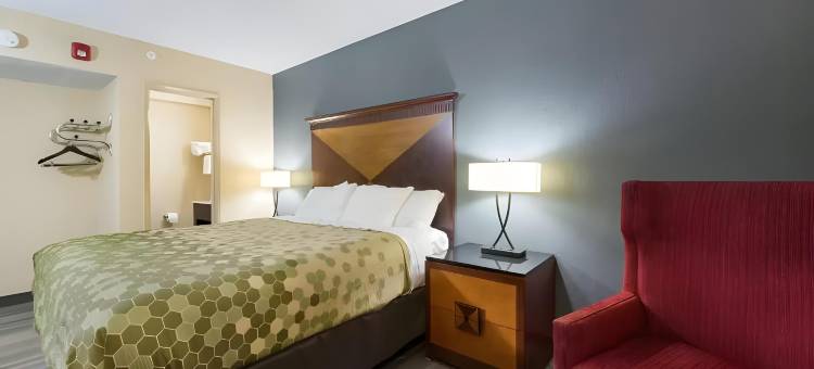 梅森市 - 克利尔湖伊克诺旅馆套房(Econo Lodge Inn & Suites Mason City - Clear Lake)图片