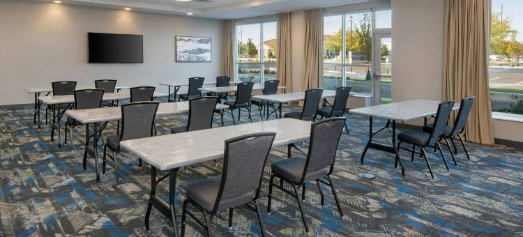 SpringHill套房由万豪酒店印第安纳波利斯基石(SpringHill Suites Indianapolis Keystone)图片