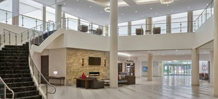 伦敦福朋喜来登套房酒店(Four Points by Sheraton London)图片