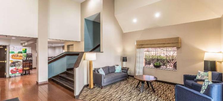 曼非斯东北 I-40 附近凯艺酒店(Quality Inn Memphis Northeast Near I-40)图片