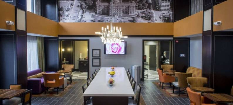 兰辛西部欢朋套房酒店(Hampton Inn & Suites Lansing West)图片