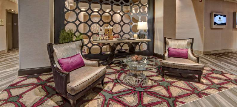 迪凯特希尔顿逸林酒店(DoubleTree by Hilton Decatur Riverfront)图片