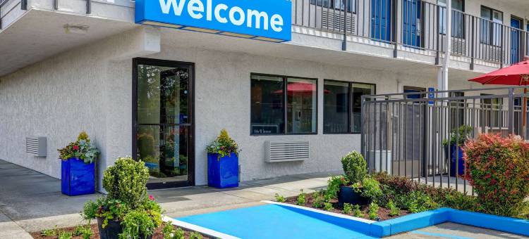 西雅图北-柯克兰6号汽车旅馆(Motel 6 Kirkland, WA - North Kirkland)图片