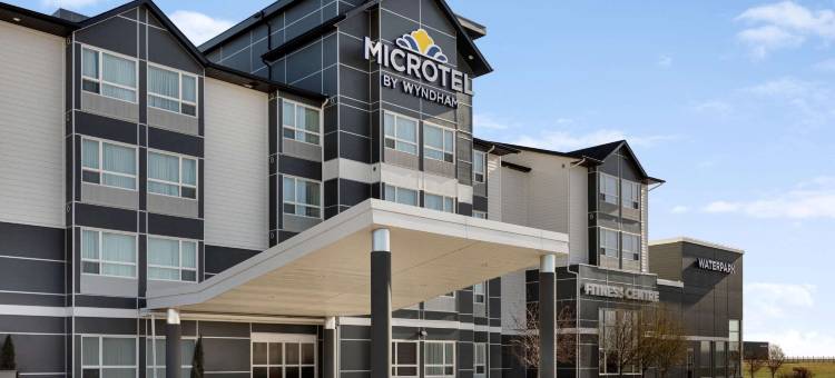 韦本温德姆麦客达套房酒店(Microtel Inn & Suites by Wyndham Weyburn)图片