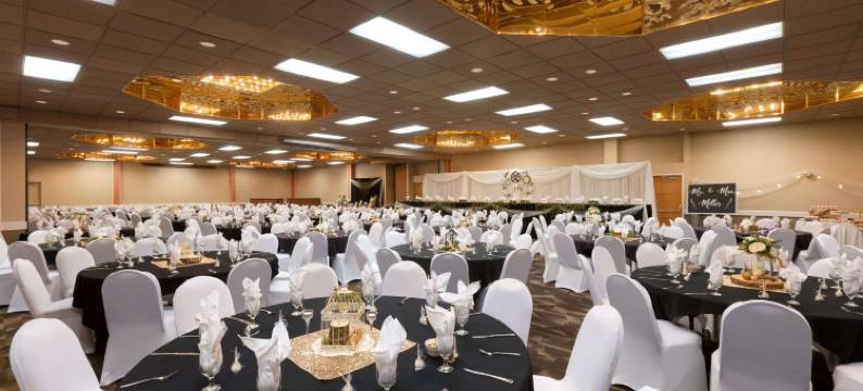 法戈温德姆华美达酒店(Ramada by Wyndham Fargo)图片