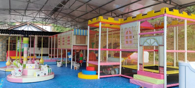 梨花休闲避暑山庄特色民宿(寿高路1号分店)图片