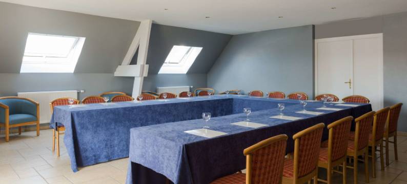 Logis Hôtel Restaurant Aux Maisons图片