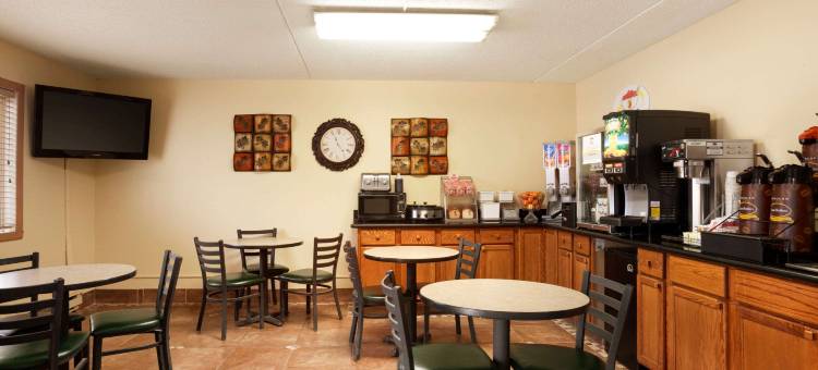 西法戈主干道速8酒店(Super 8 by Wyndham West Fargo Main Ave ND)图片