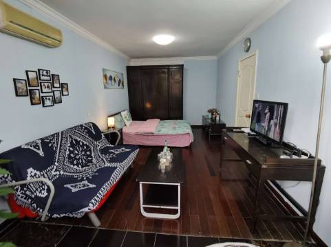 寓见公寓(东安路分店)