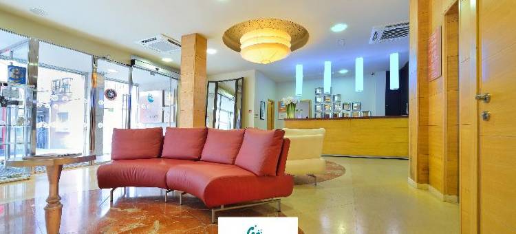 罗拉特码头&Spa四星高级酒店(Hotel Norat Marina & Spa)图片