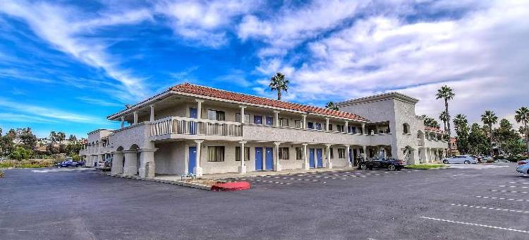 卡尔斯巴德海滩6号汽车旅馆(Motel 6-Carlsbad, CA Beach)图片