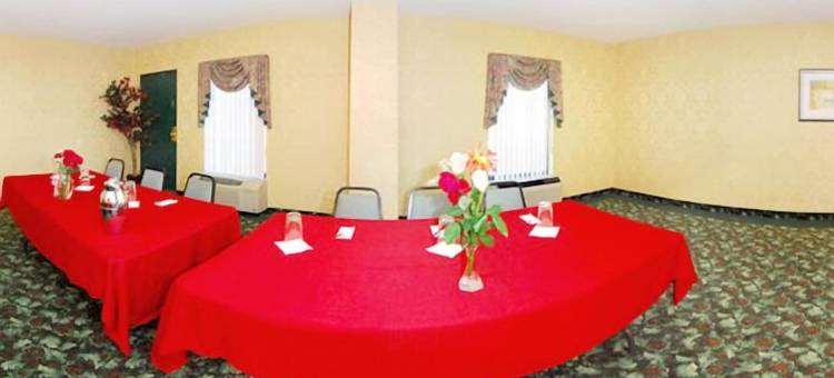 威尔逊品质套房酒店(Quality Inn & Suites Wilson I-95)图片