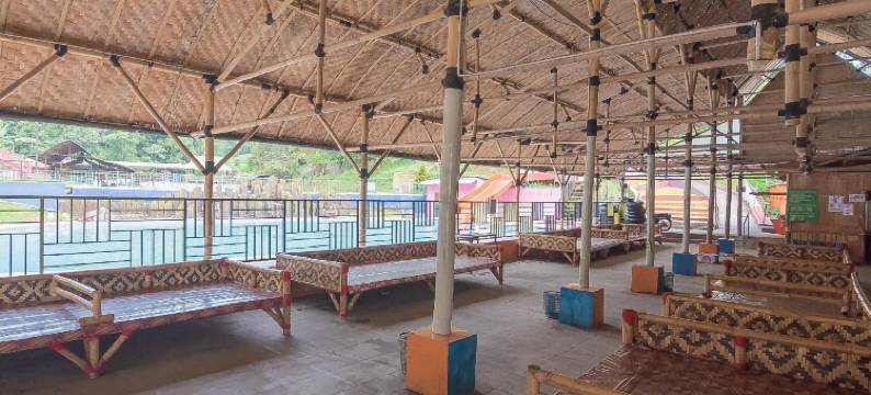 红多兹伊斯兰度假村-普尔瓦卡达巴图阿邦(RedDoorz Resort Syariah @ Batu Apung Purwakarta)图片