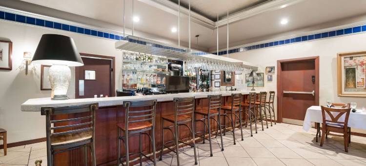 拉夫金凯艺套房酒店(Quality Inn & Suites Lufkin)图片