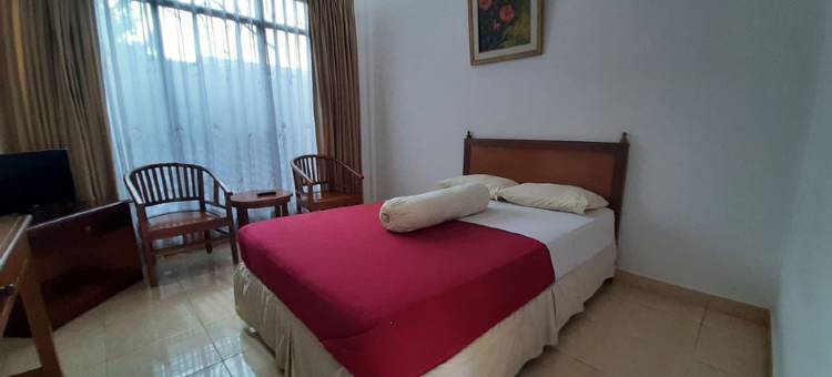 红伙伴班尤马阿克巴伊斯兰酒店(Hotel Akbar Syariah Banyumas RedPartner)图片