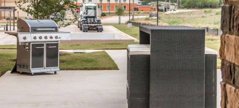 科图拉美茵斯坦套房酒店(MainStay Suites Cotulla)图片