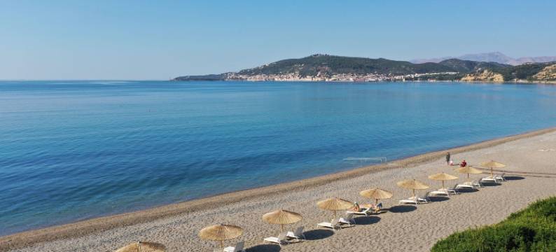 尼瑞德斯别墅(Niriides Resort)图片