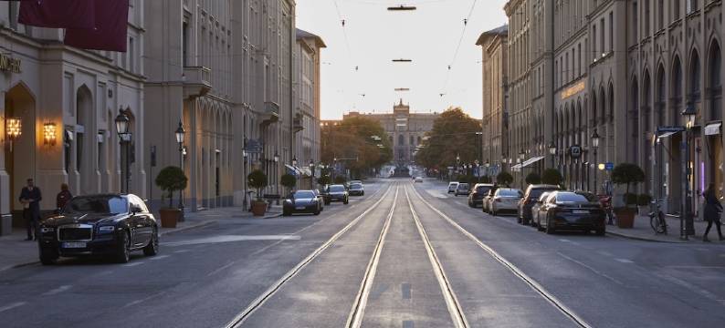 慕尼黑凯宾斯基四季酒店(Hotel Vier Jahreszeiten Kempinski Munich)图片