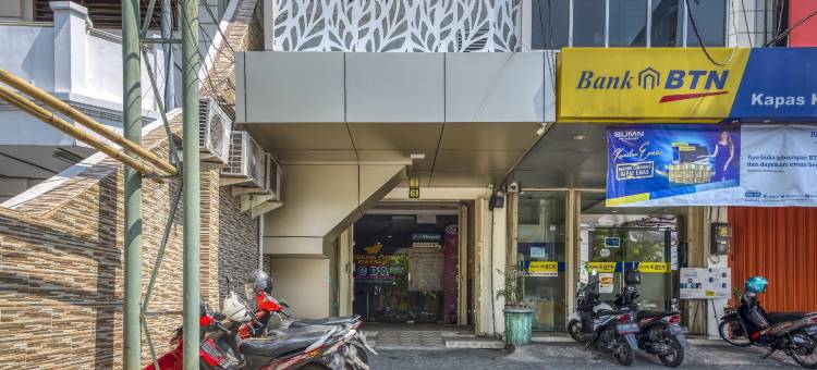 库尔柯斯特伊斯兰酒店-近泗水卡扎购物中心(KoolKost Syariah Near Kaza Mall Surabaya)图片